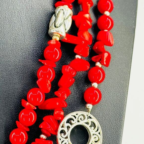 Premier Designs Triple Strands Coral Beaded Necklace over Silver Plated 17-20" - Picture 3 of 9